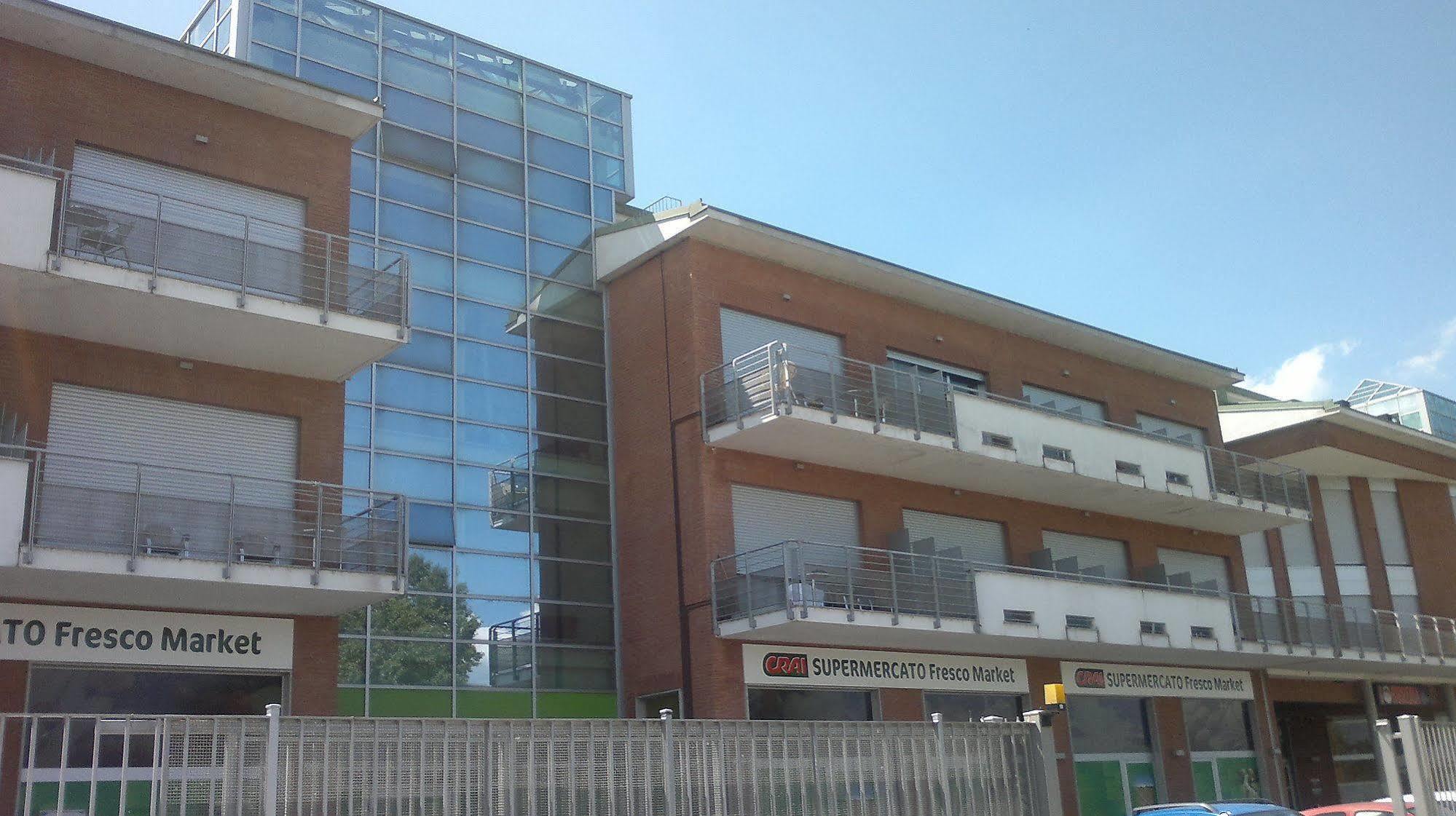 Residence Fermi Casarile Exterior photo